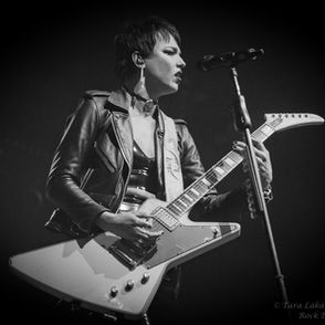 Halestorm, In This Moment and New Years Day.  One Center Syracuse, NY 11/23/2018