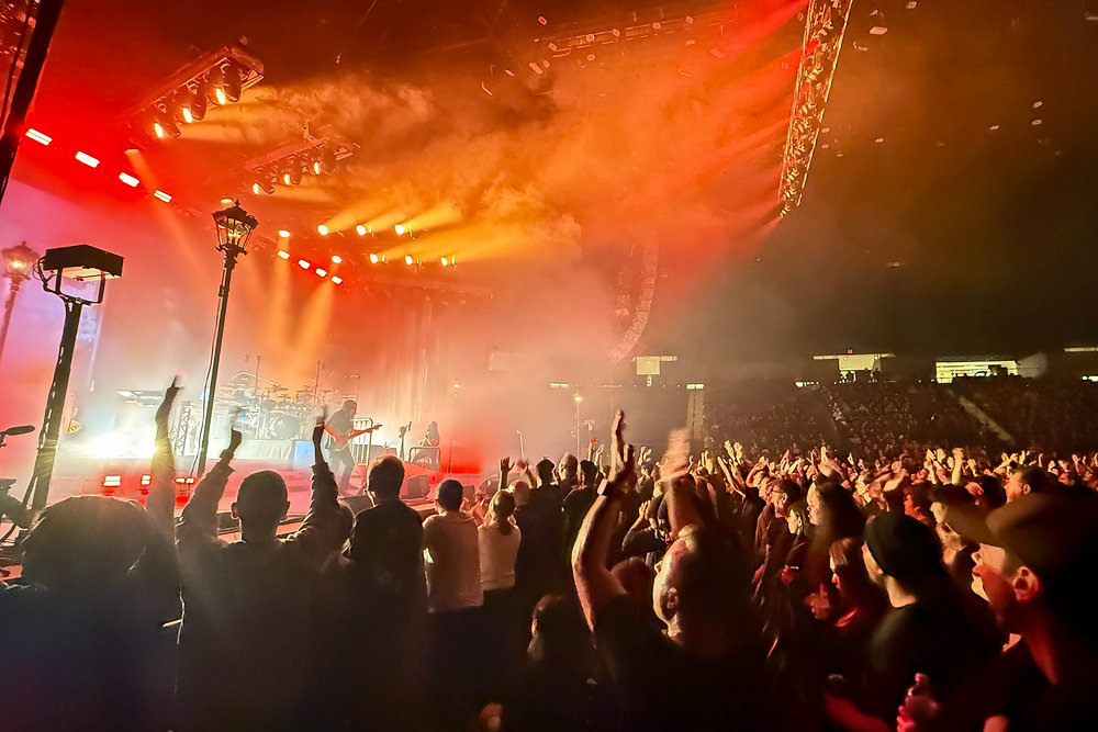 Concert Review: 40 years of Dream Theater at Nassau Coliseum in