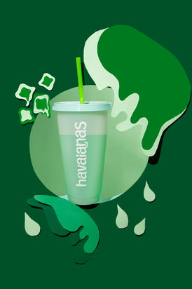 Creative Product Photography, Paper Art, and Prop Styling by Thurees of Sunny East Side Photo Studio for HavaianasProduct Photography and Cosmetic Styling by Thurees of Sunny East Side Photo Studio for SnailWhite | Gothenburg, Sweden