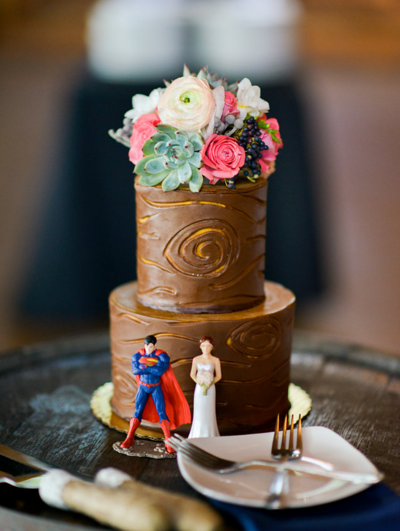 brunswick ohio wedding cake with succulents