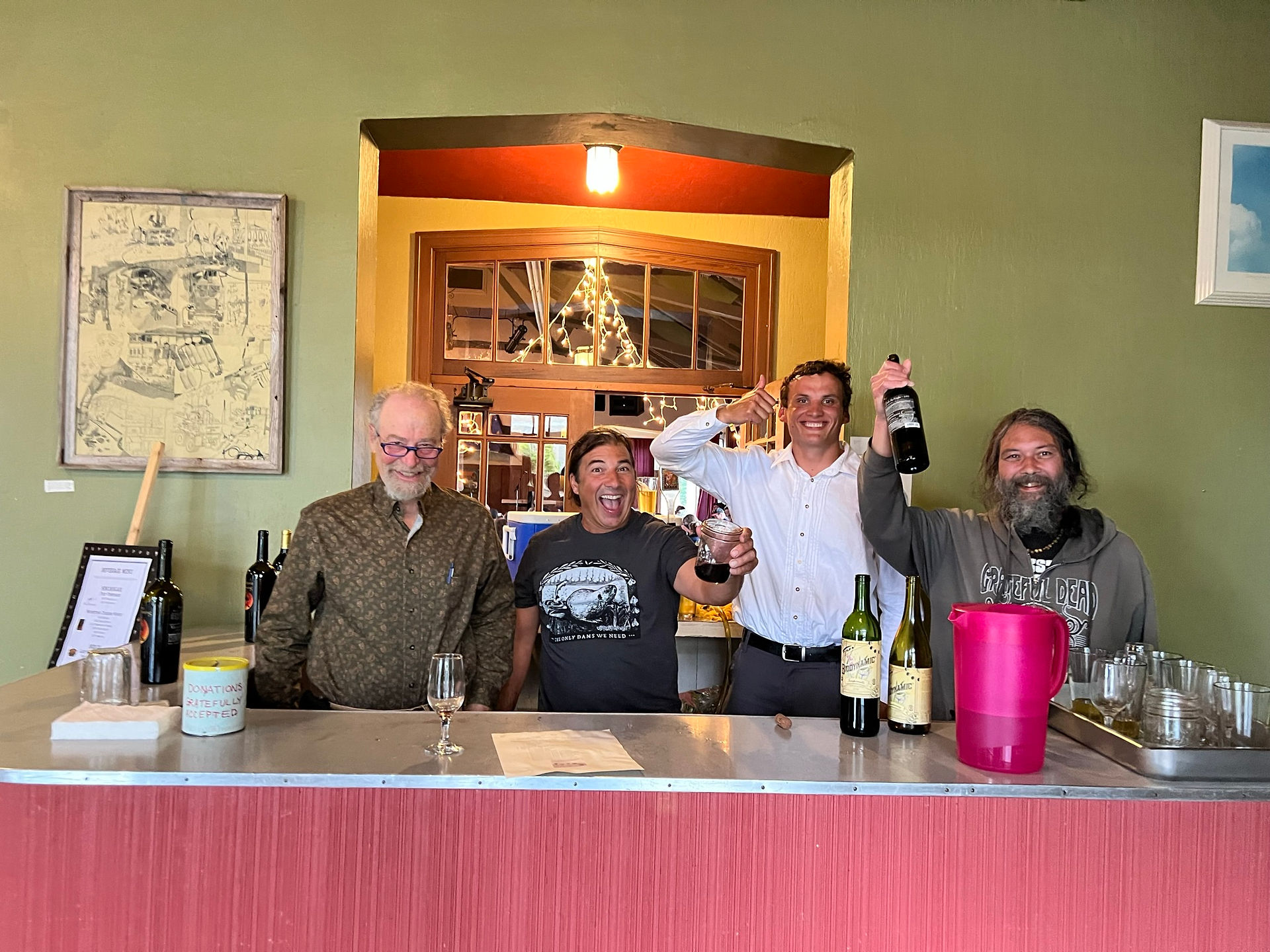 Friendly bartenders.