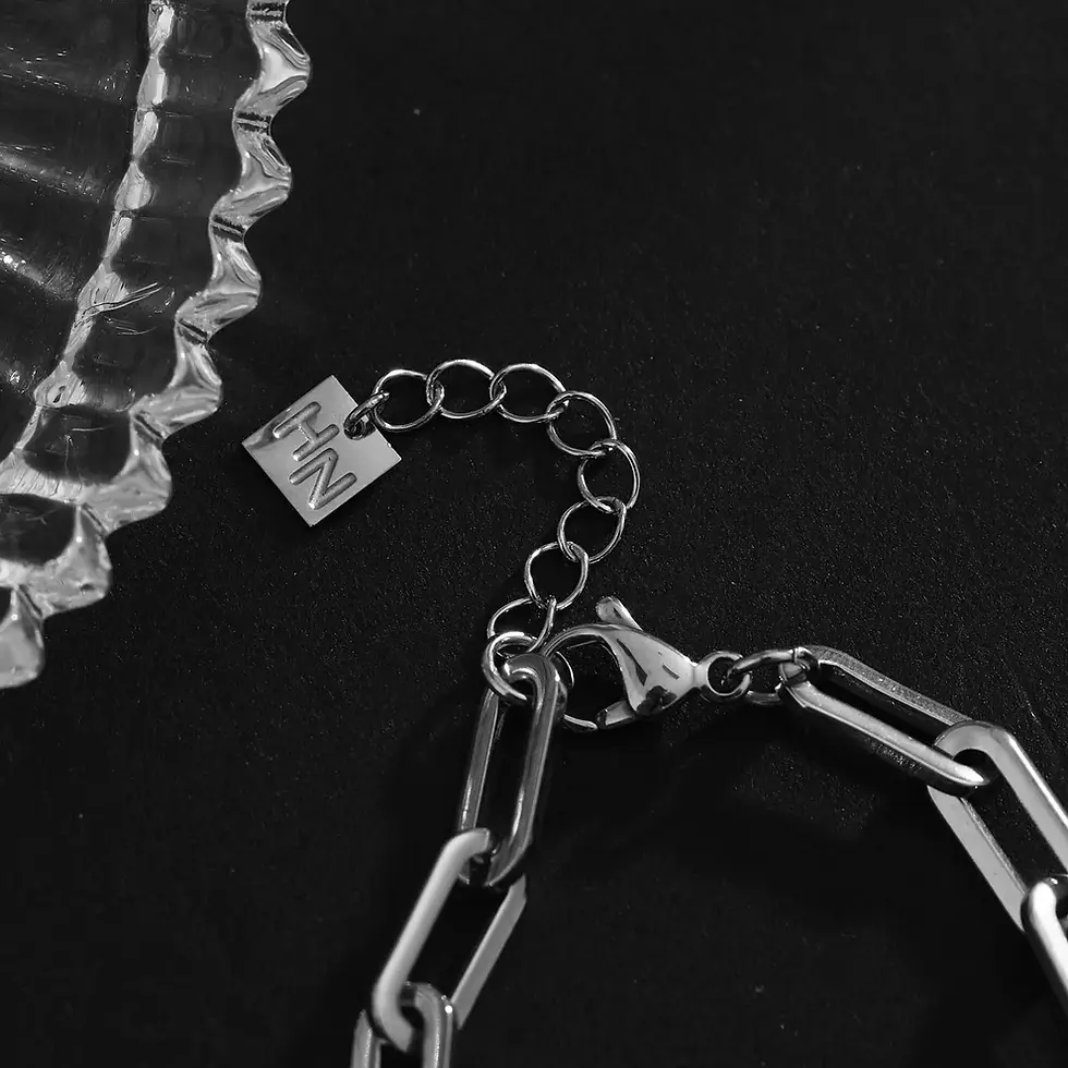 Thumbnail: Hackney Nine - Jacki