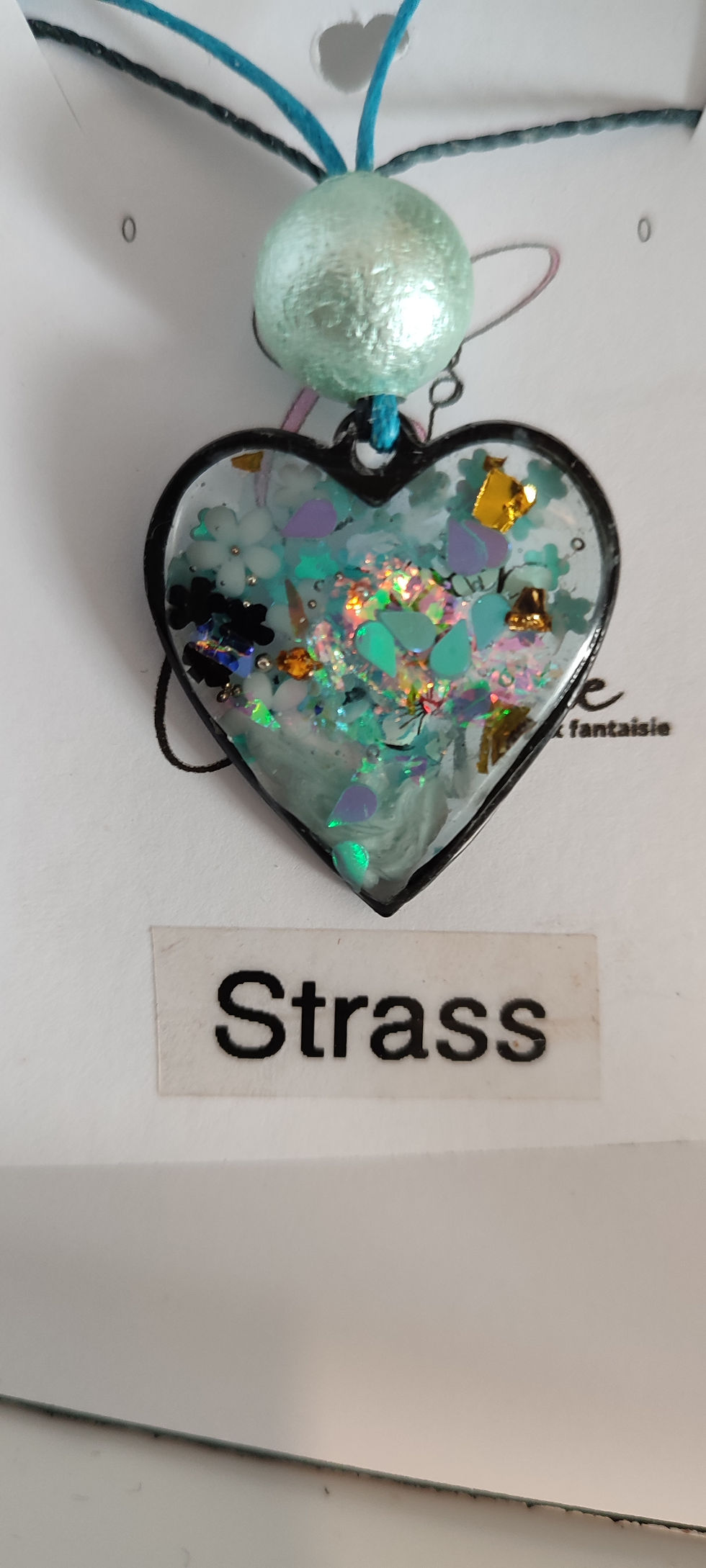 Miniature : Pendentif cœur Strass, création fantaisie, paillettes colorées, beau cadeau, Ouessant.