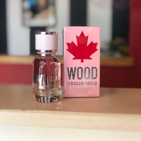 ウルトラフェミニン!そしてシックな可愛さ ディースクエアード2 ウッド フェム