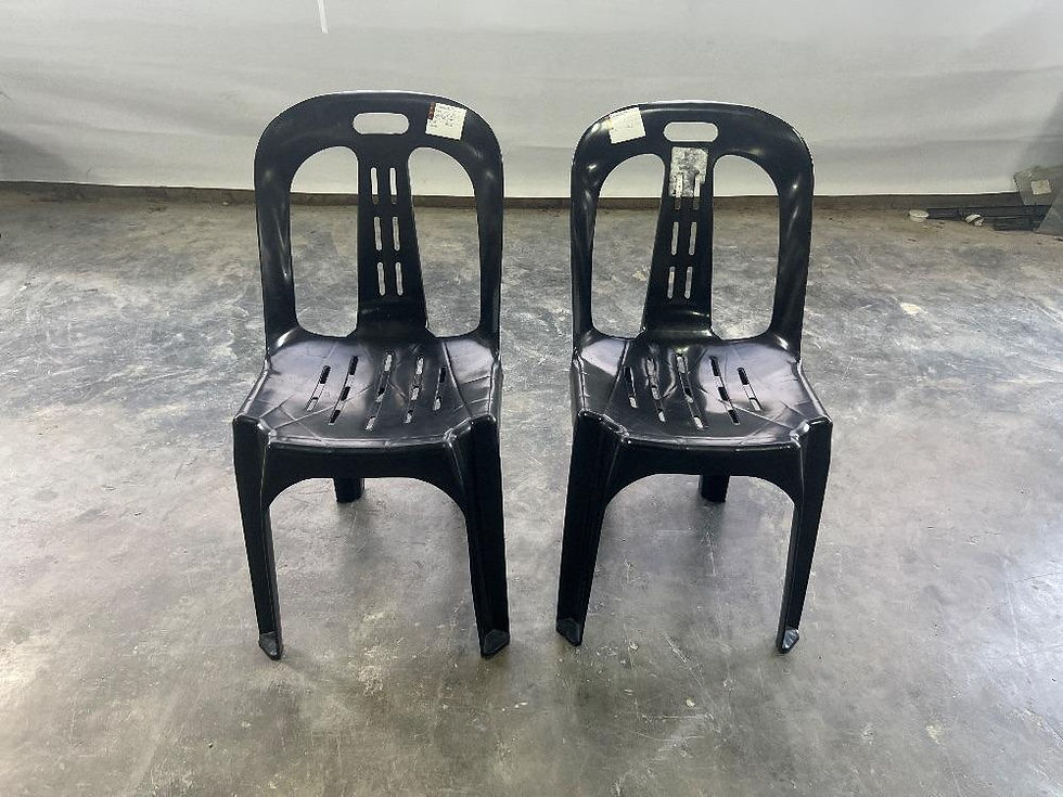 plastic_chair_black_colour__ke_1654247748_c98c598c_progressive.jpg