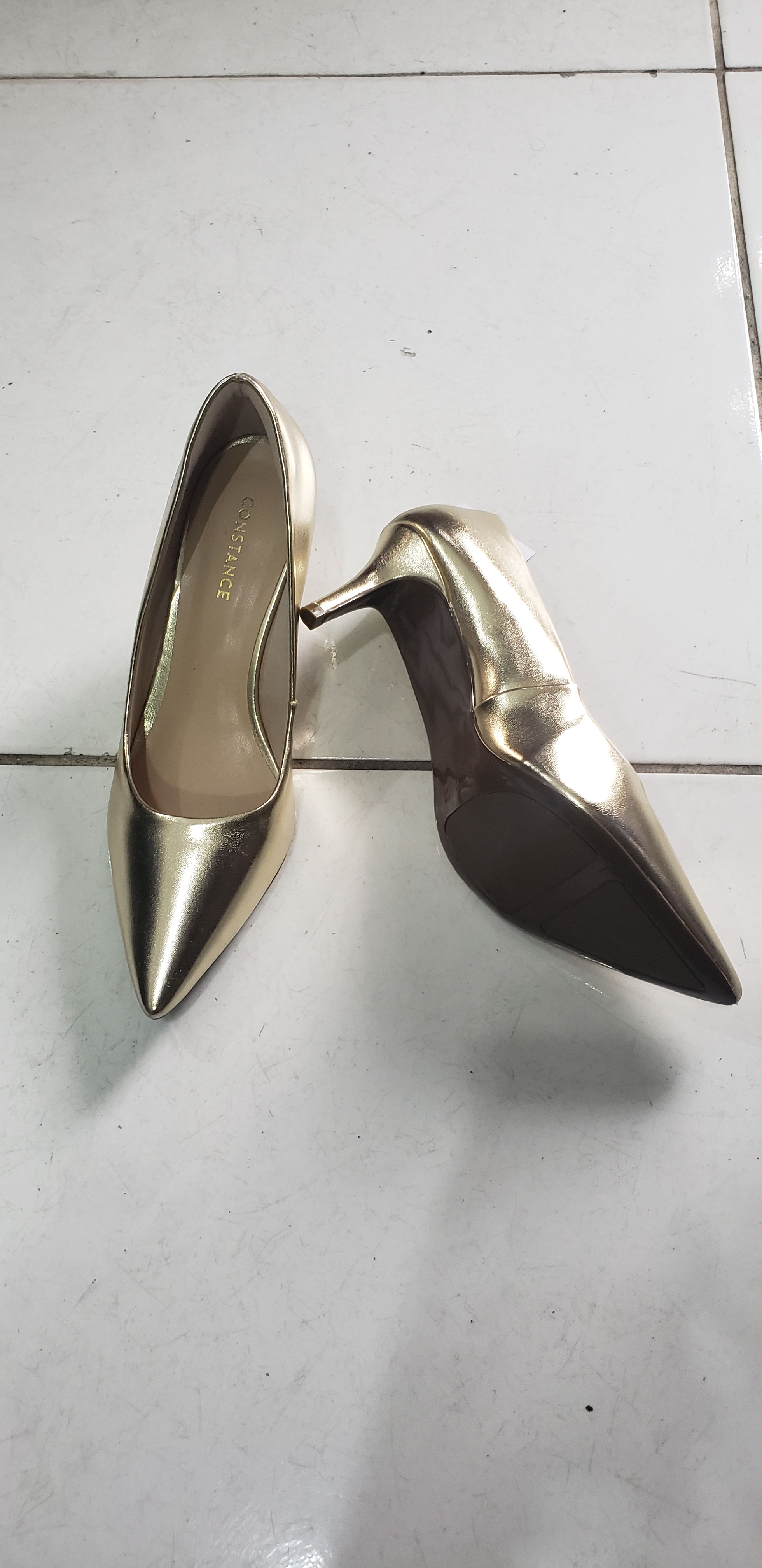Constance- sapato scarpin dourado