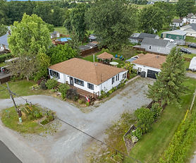 The Perfect Bungalow for Living, Entertaining & More