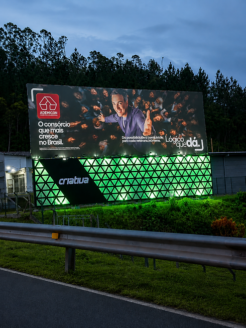 Projeto especial Outdoor para Criativa Painéis, linha premium - Prisma.png