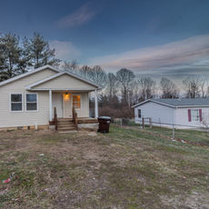 407 Circleview Dr, Waverly-Available 