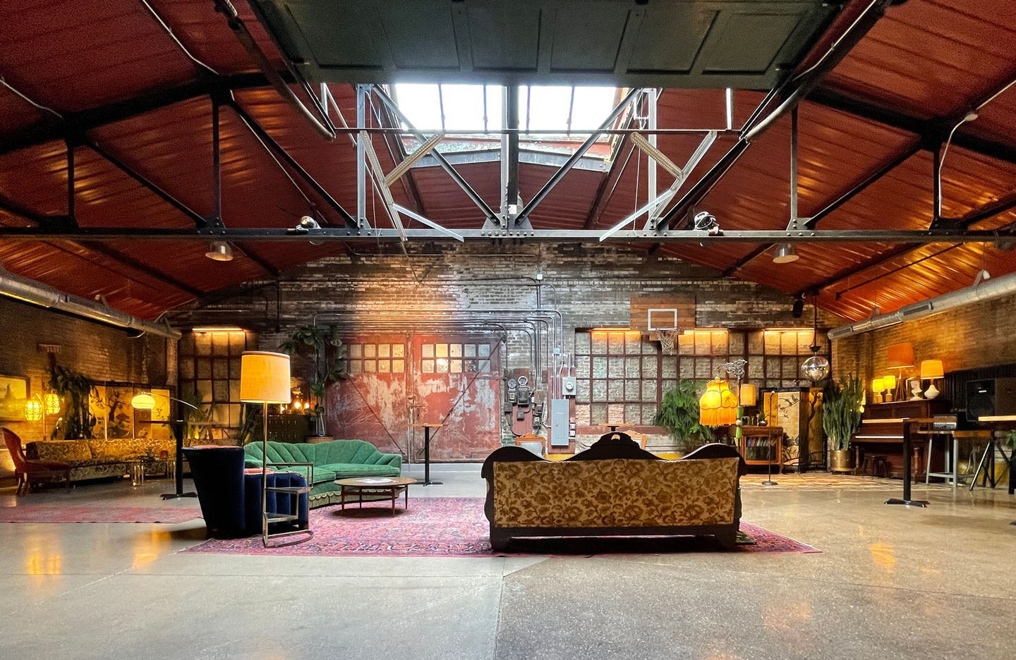5 Main Room.jpg