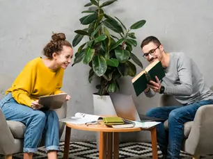 What’s The Difference Between Therapy and Life Coaching