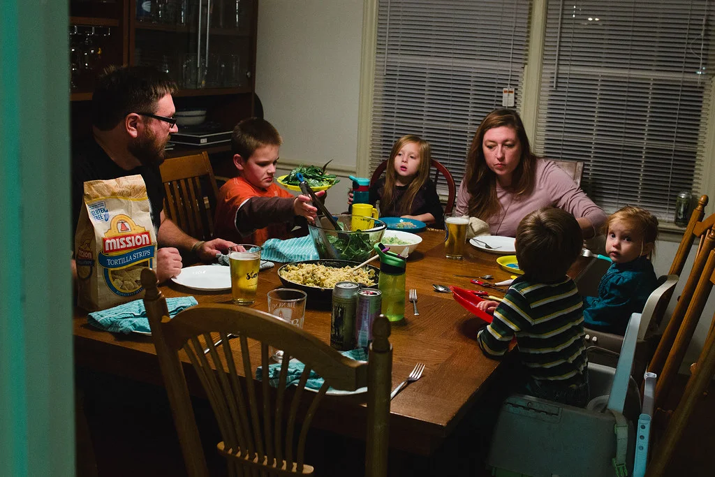 Family dinner with kids