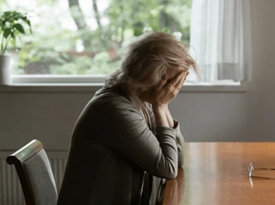 Individual therapy for anxiety, depression, and relationship issues.