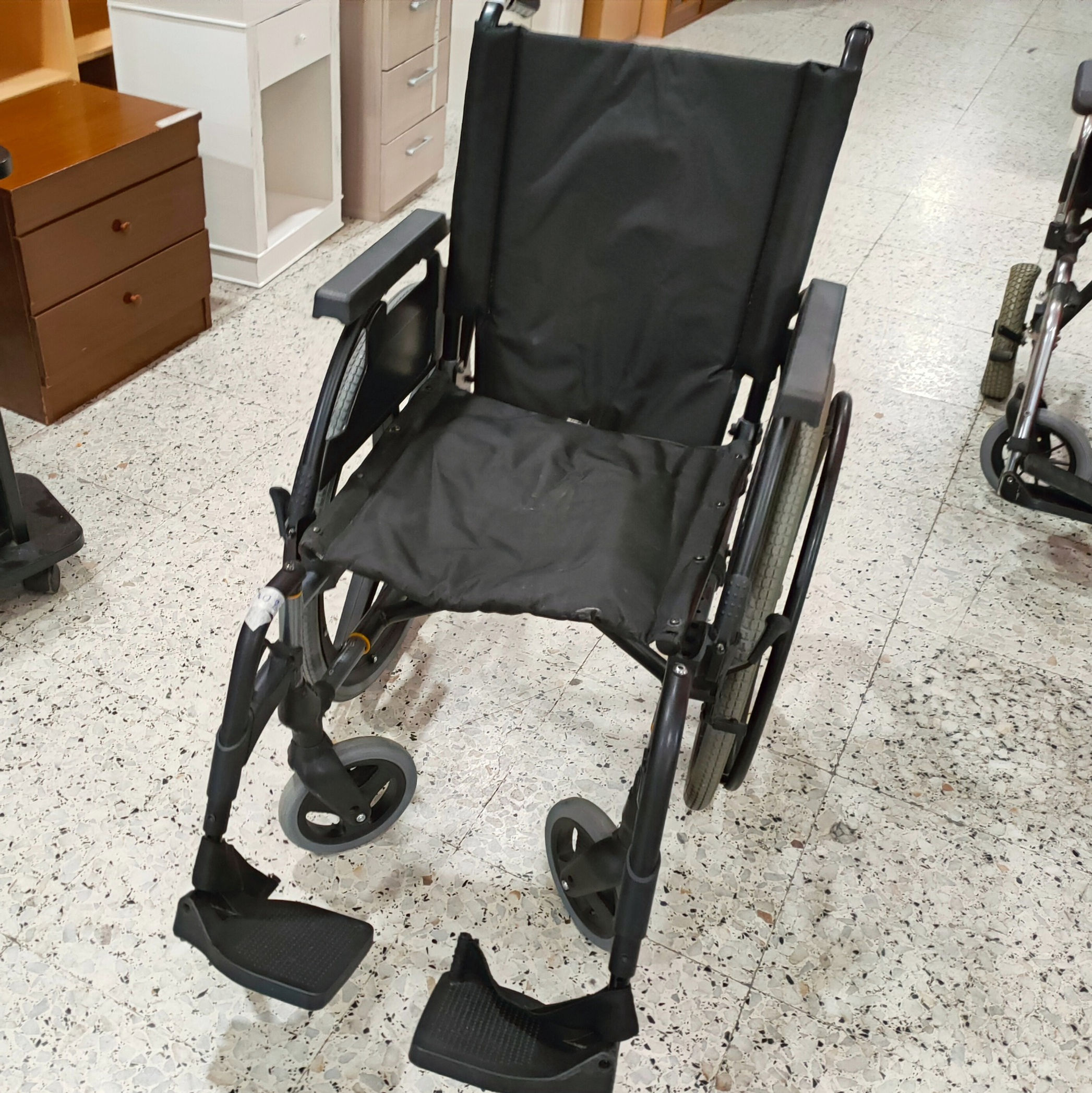 Silla de ruedas (rueda grande)