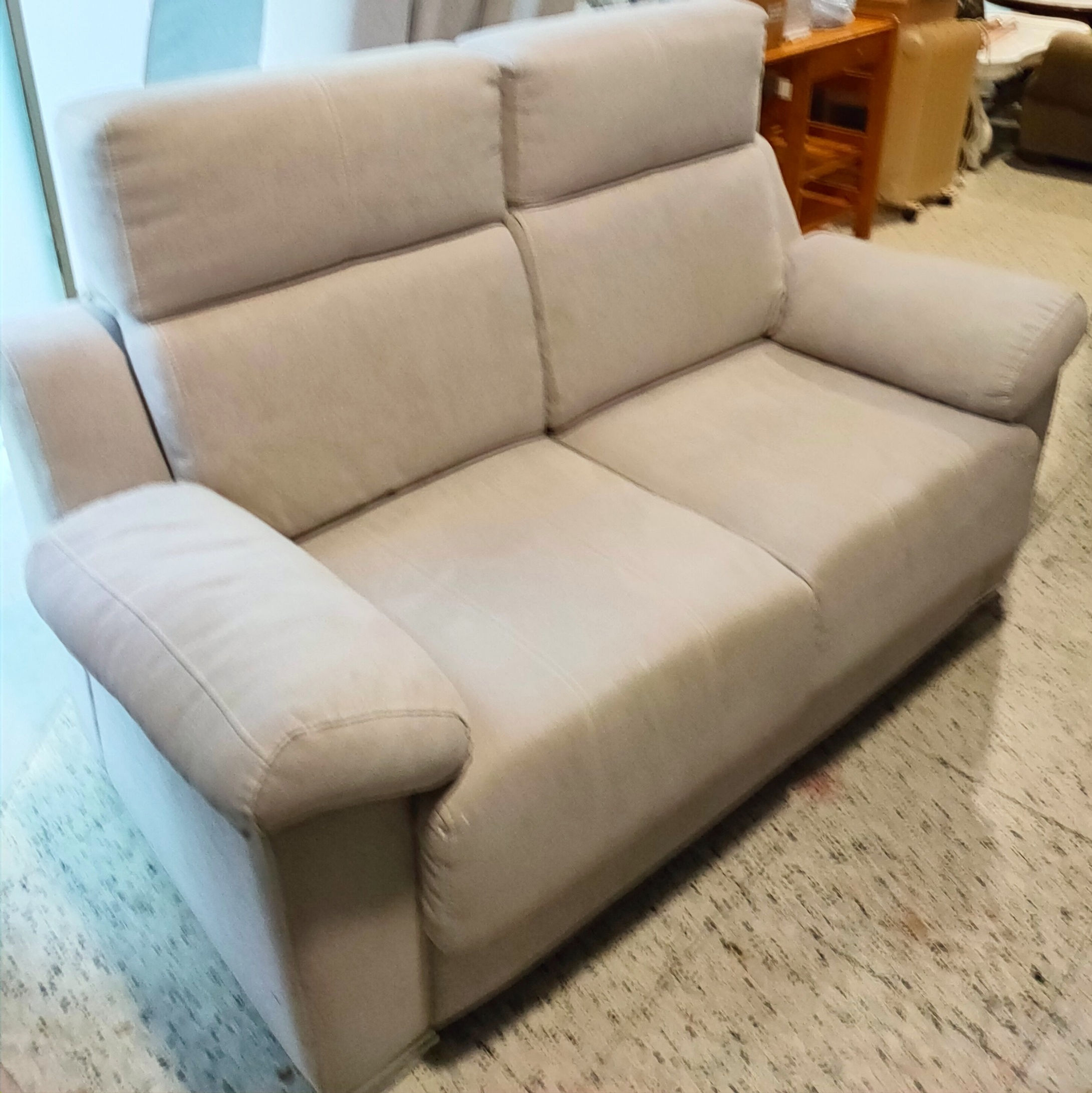 Sillón   103 x 85 x 80 cm  (2 ud.)