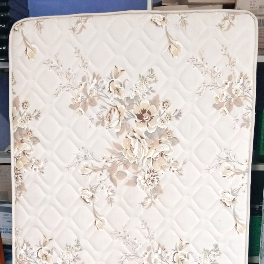 Colchón beige-flores  105 x 180 cm