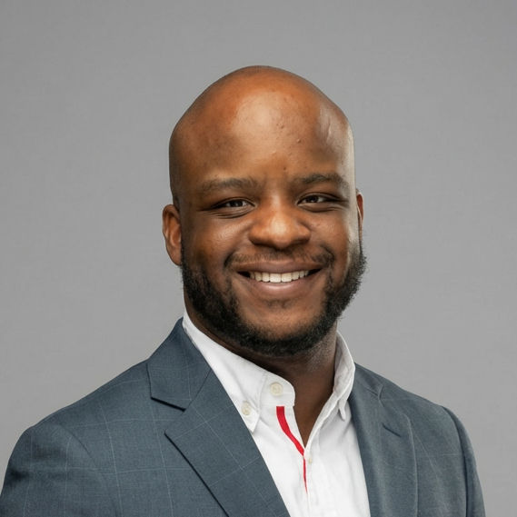 Nano_Banana_Pro_zoom_out_a_little_bit__keep_the_same_grey_photobooth_background_and_then_e