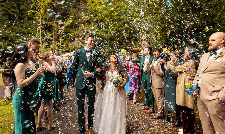 Hertfordshire-wedding-photographere-Hektor-lleshi-photography-honest-11.jpg