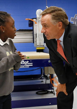 Eight More VW eLabs Launch in Hamilton County Schools