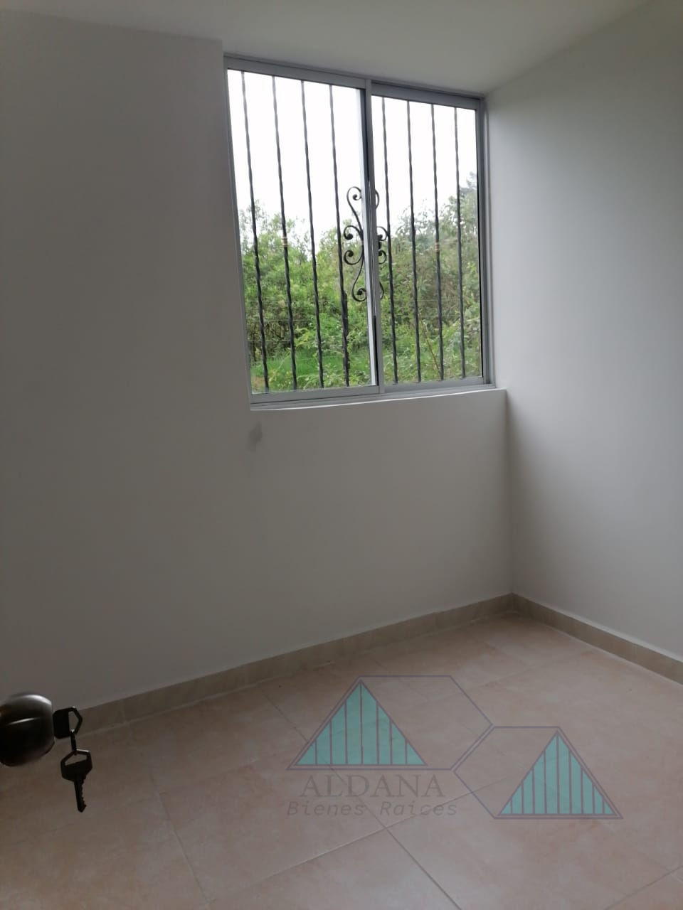 Miniatura: Vendo Apartamento 60 mts²
Carmen de Viboral 
Matrícula 100 %