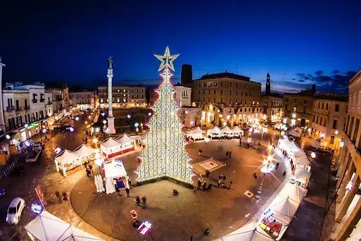 Lecce-mercatini-di-natale-tg5.webp