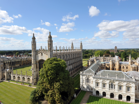 University of Cambridge 劍橋大學夏令營 (13 - 18歲｜專業隨行)