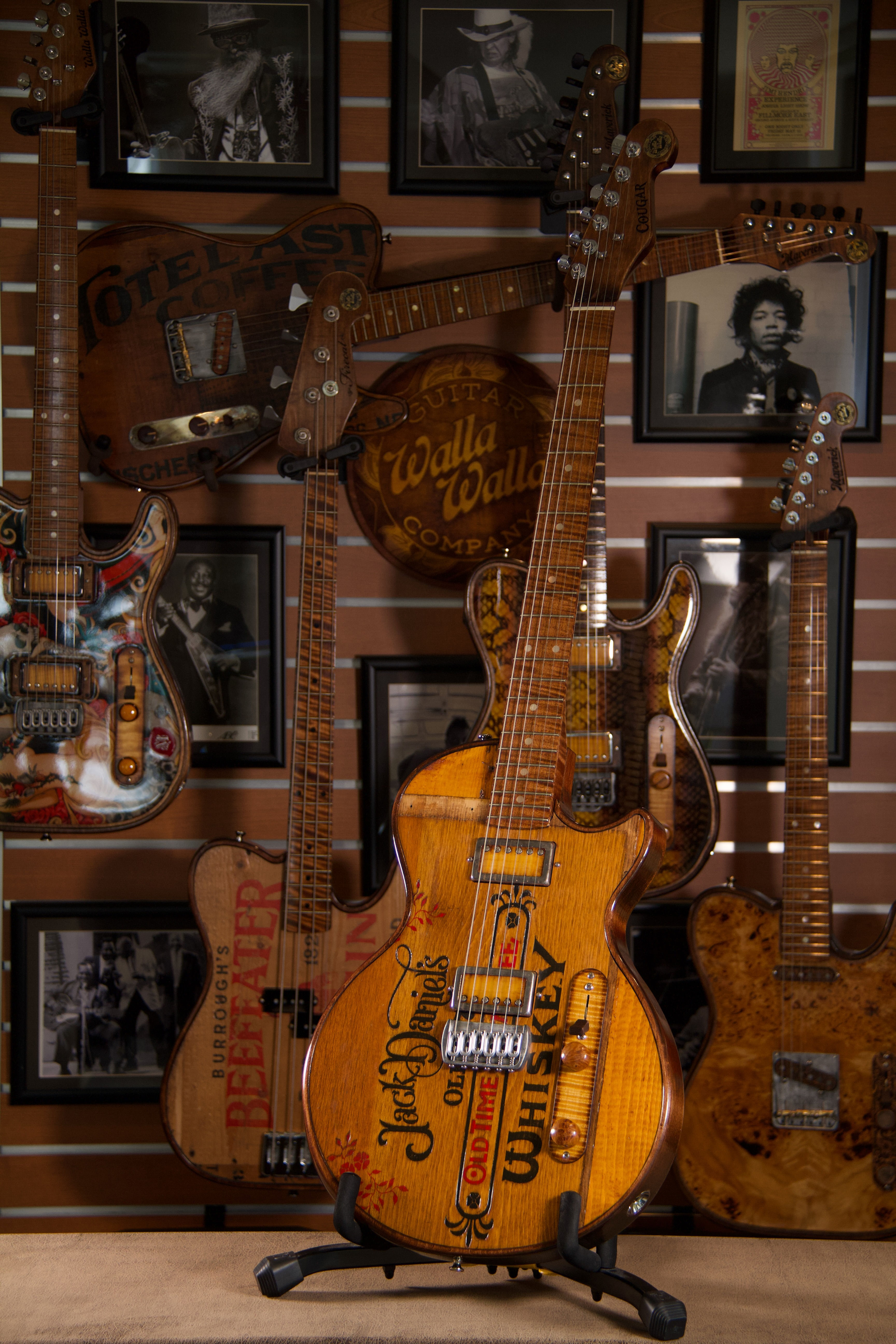 Oldtime Whiskey - Cougar Vintage Wood