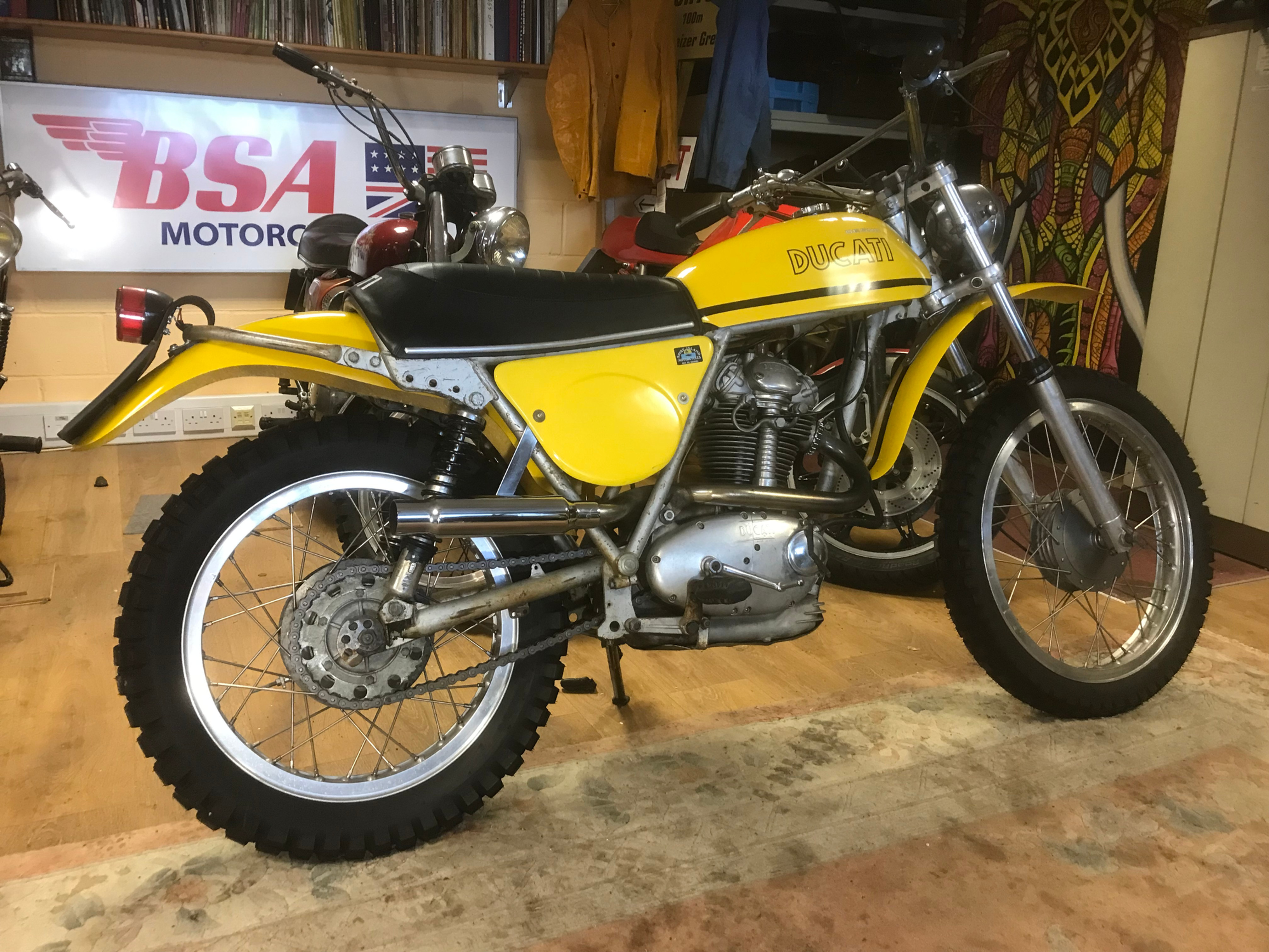 Ducati RT450 Desmo