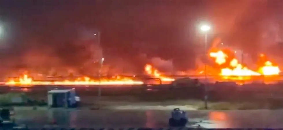 Reportan 5 muertos por incendio en las inmediaciones de Dos Bocas