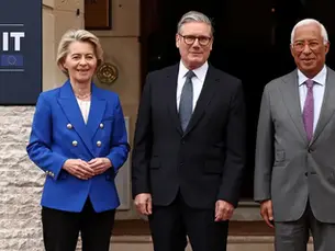 UE y Reino Unido sellan "nueva asociación estratégica"