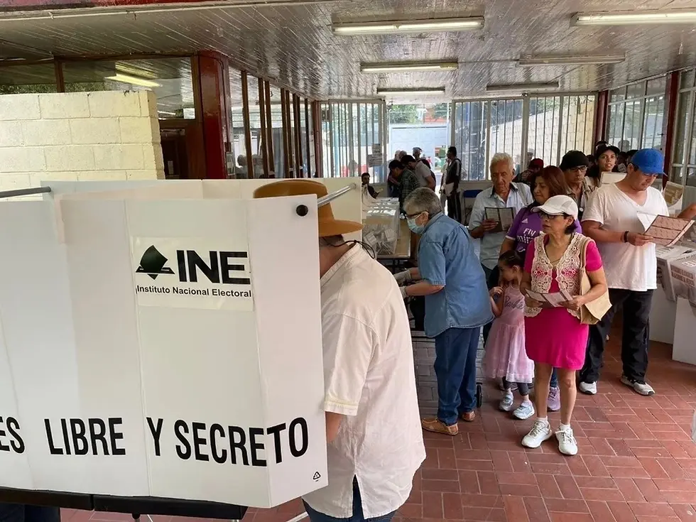 Menos excesos y más participación, la esencia del 'plan B': Sheinbaum