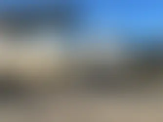 Aseguran más de 4,000 litros de "huachicol" y decomisan 24 contenedores en inmueble en Tabasco