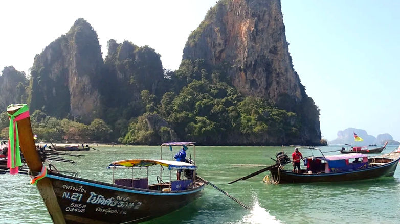 Railay beach_edited