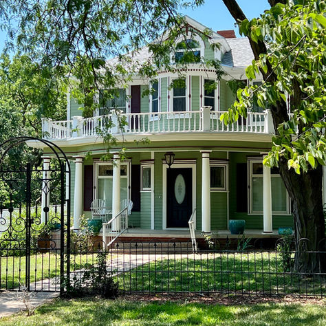 SOLD! 405 S Center. Mankato, KS