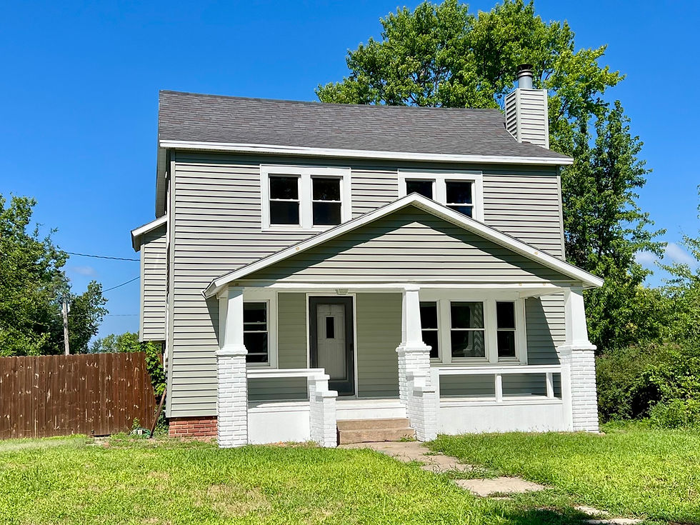 519 N West Mankato, KS