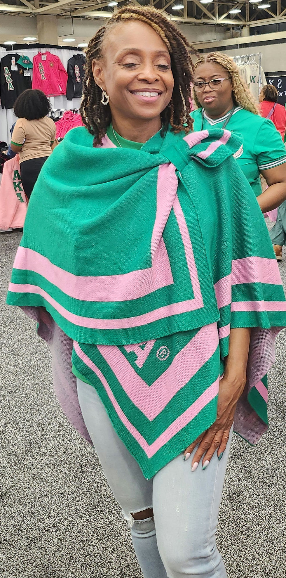 Thumbnail: Shawl with Tab