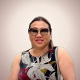 Hanh, natural nail specialist at Mirage Nails & Spa