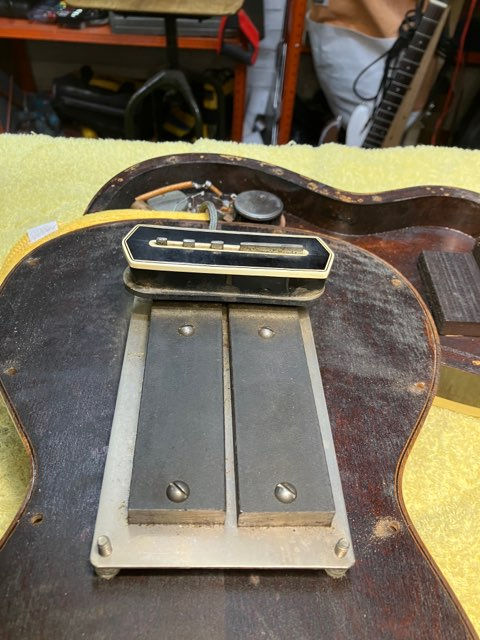 Thumbnail: 1936 Gibson EH-150 Lap Steel Guitar