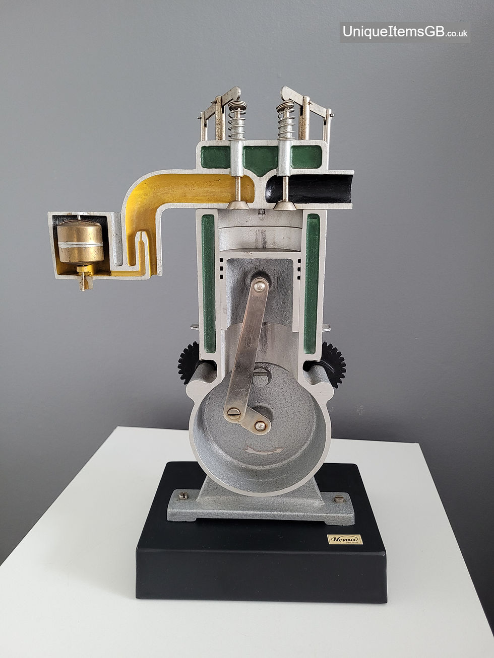 1960's Hema Model of Engine Cross-Section Cutaway Education Model