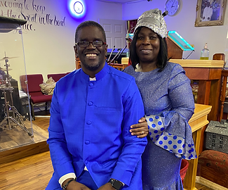 Pastor and First Lady Clarke.HEIC