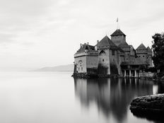 Lac Léman: Le Château de Chillon, un joyau médiéval bâti sur l'eau