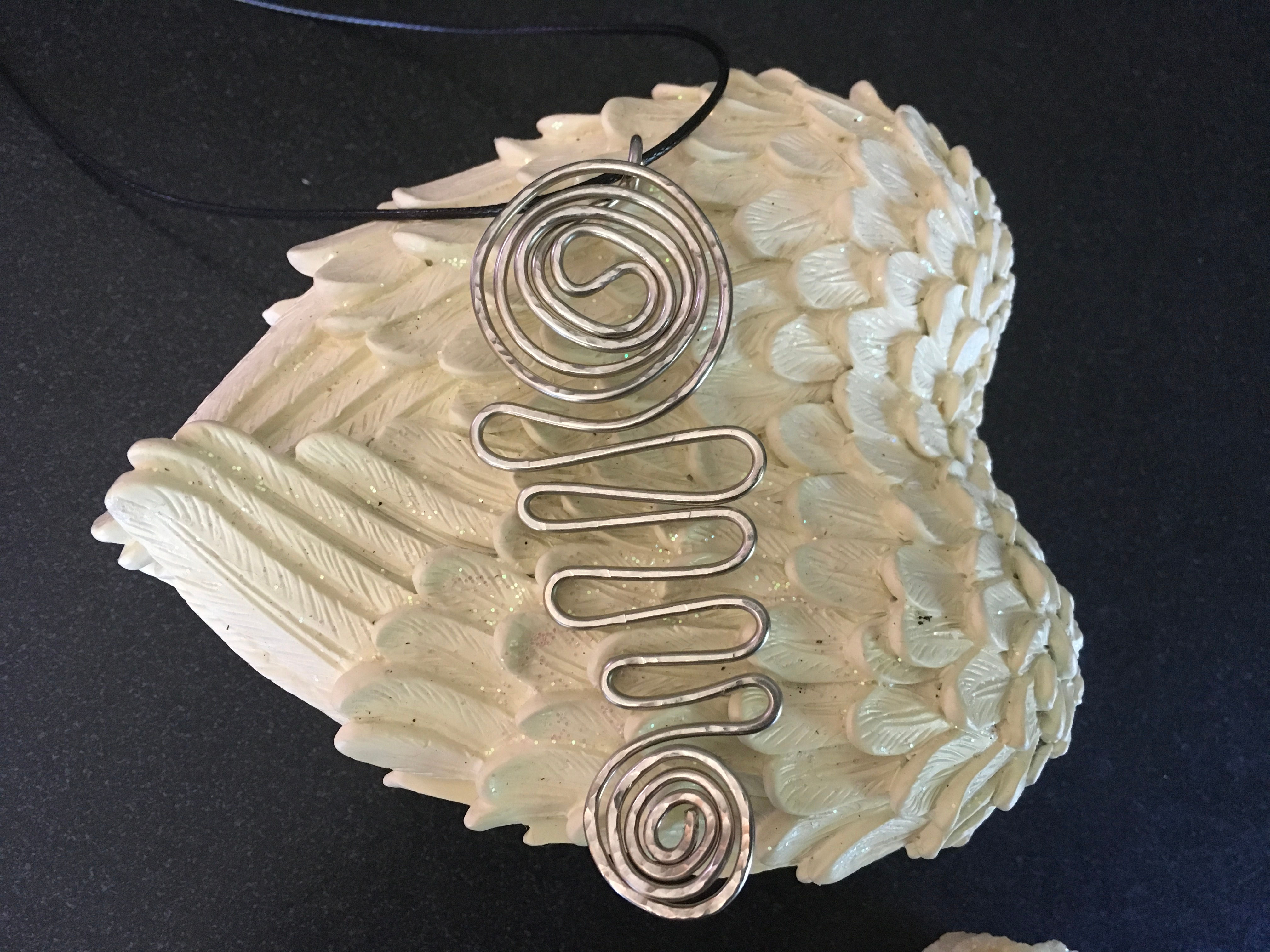 Hammered Wave Necklace