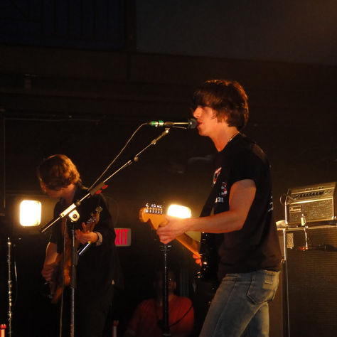 NPR libera material archivo de Arctic Monkeys, Sonic Youth y más