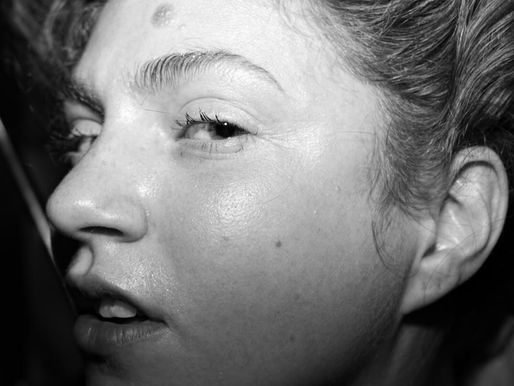 Lisa Scha - Colapso (2025)