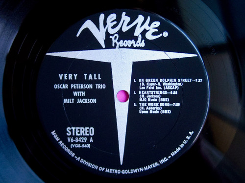 洋楽 OSCAR PETERSON TRIO WITH MILT JACKSON LP The Oscar Peterson Trio With Milt Jackson – Very Tall