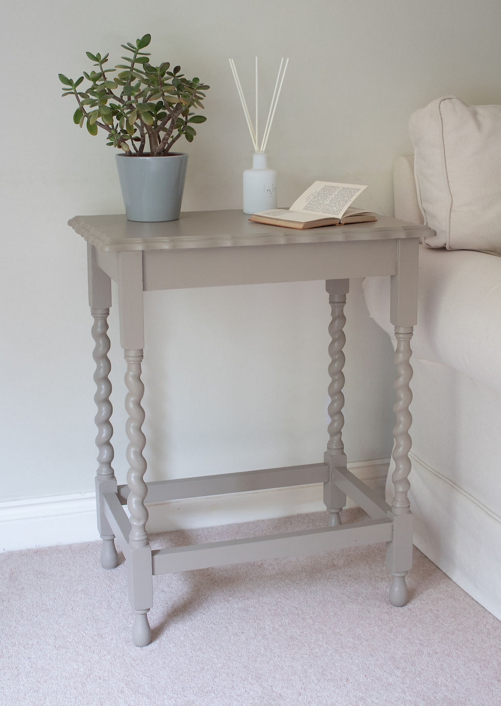 Vintage Barley Twist Scallop Side Table