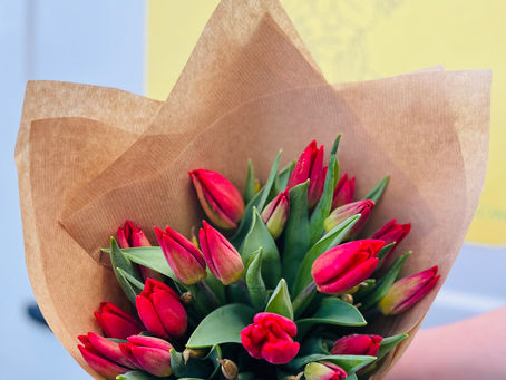 Why I'm Saying No to Red Roses this Valentine's Day: A Sustainable Florist's Perspective