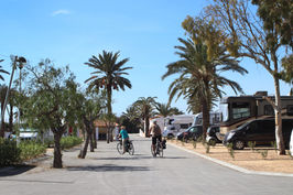 Ofertas de verano de campings con piscina en San Javier, Murcia. Camping Mar Menor Playa.