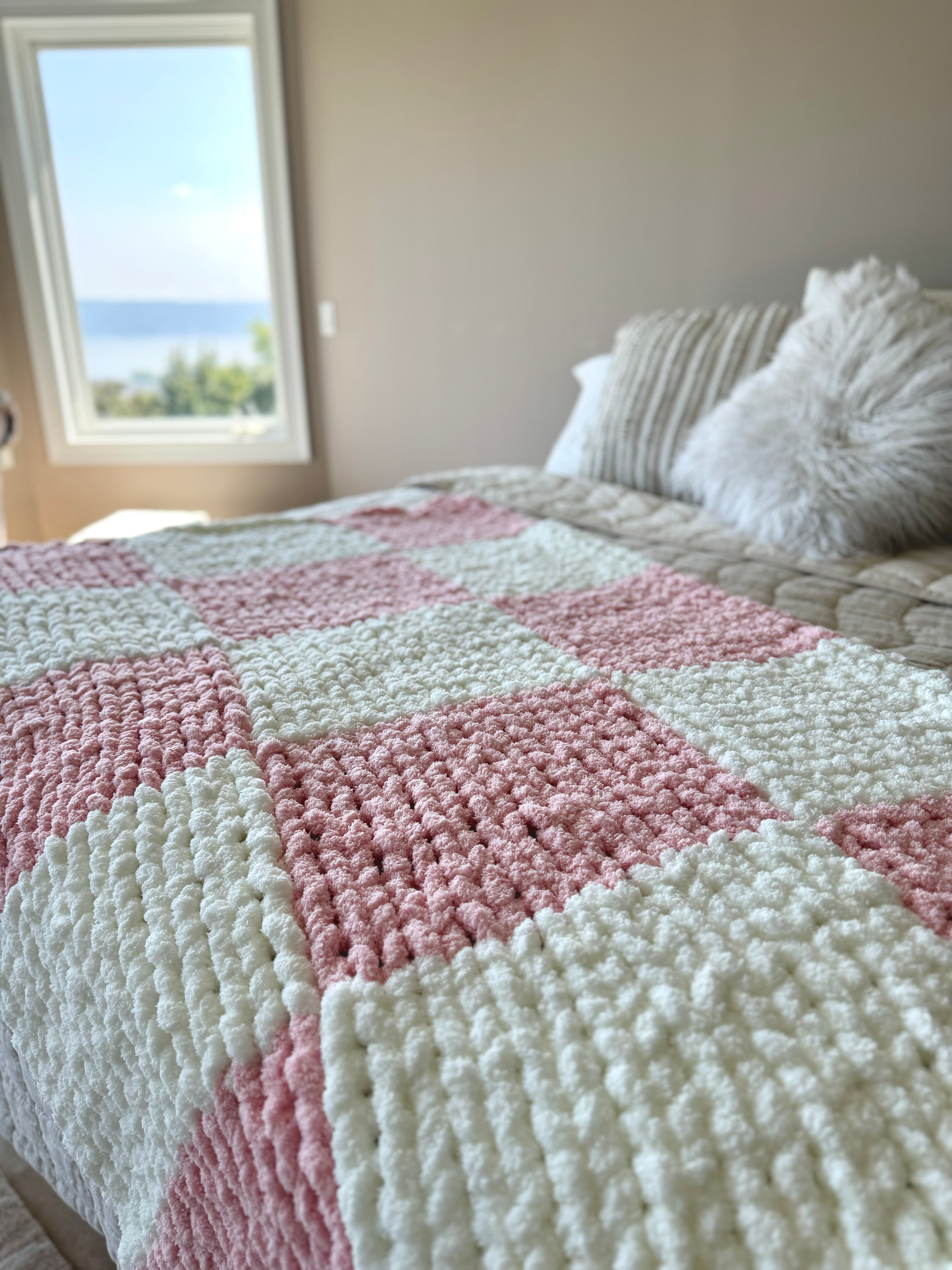 Strawberry - Triple Scoop