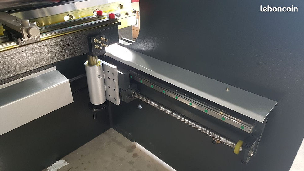 Miniature : Presse-plieuse 3m 125t